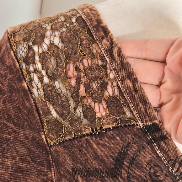 🎄 Daytrip Buckle EUC Faithful True Love lace stud tie dye Vintage top Small - Picture 14 of 16